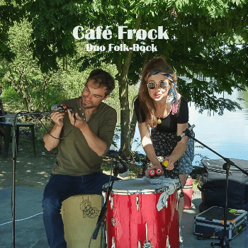 Duo Café Frock un homme et une femme micros tambour