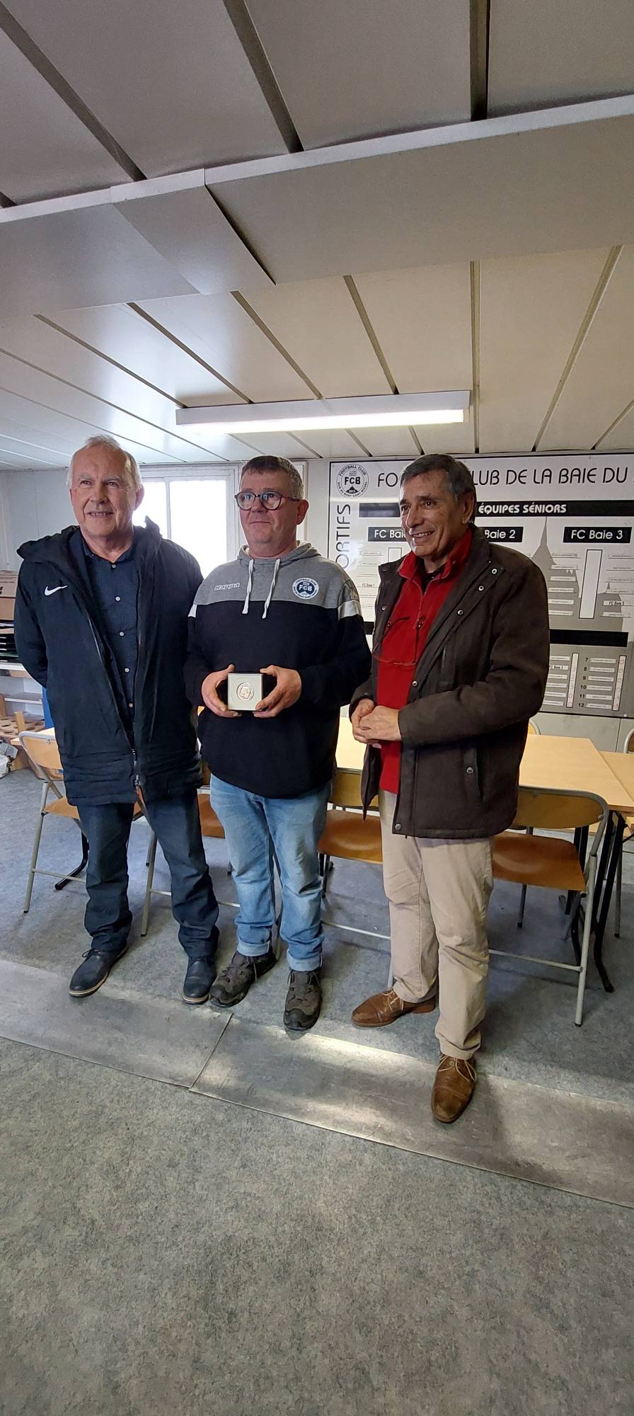 remise de médailles fc baie à anthony et fabrice 3