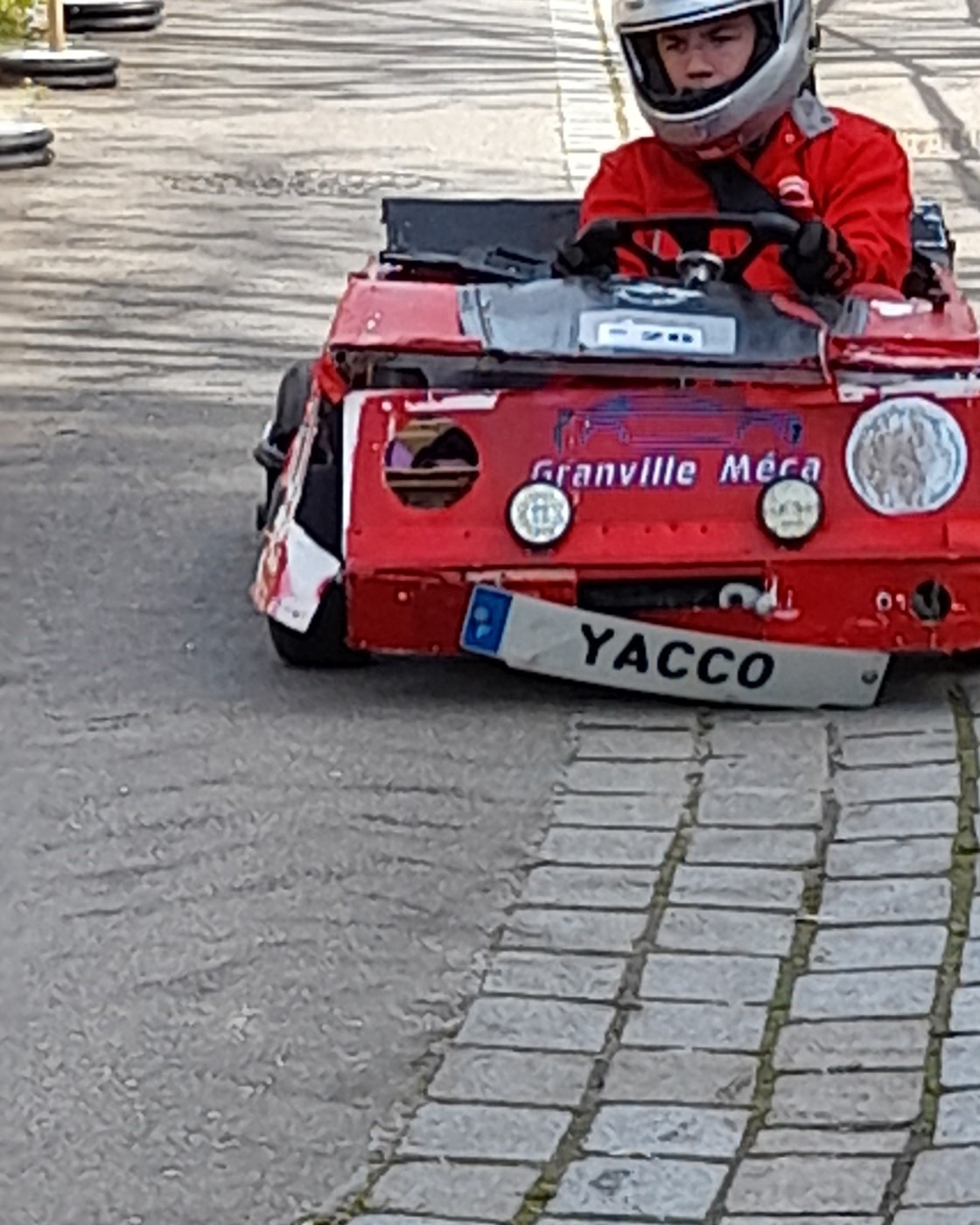 expo caisses pilote