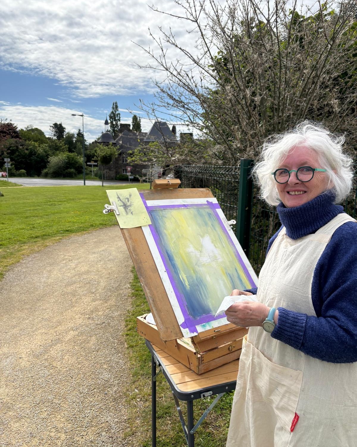 artiste devant son tableau